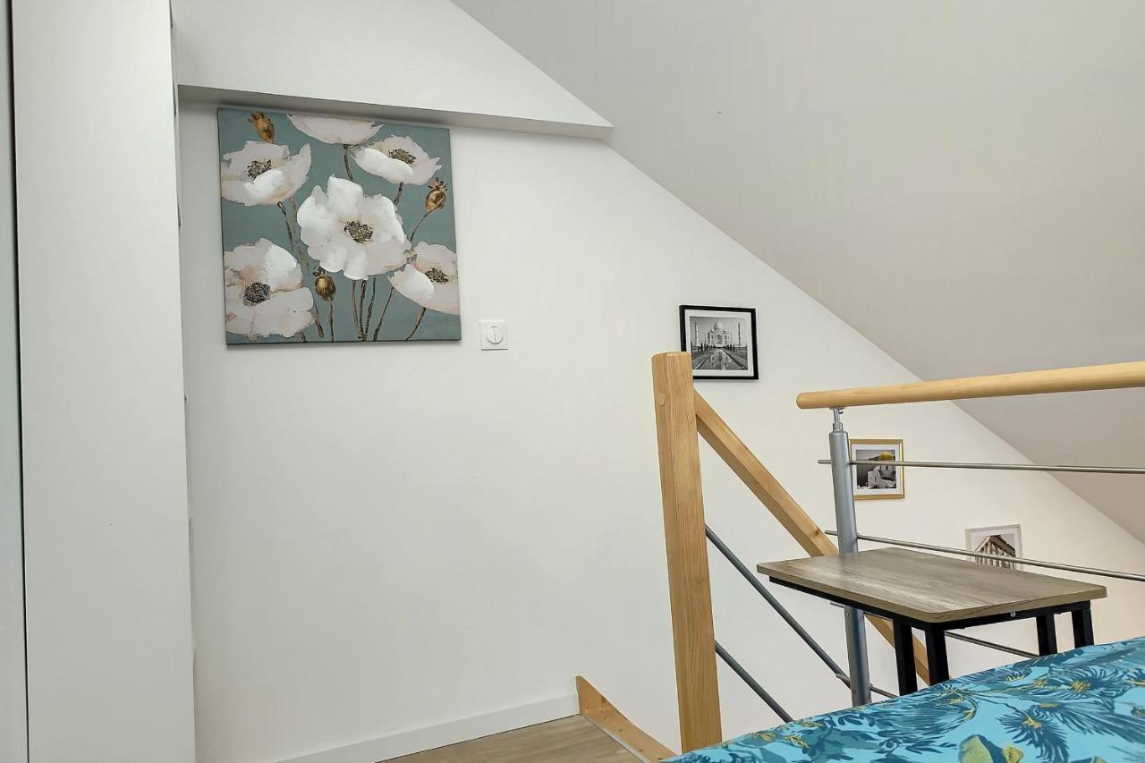 Sublime Appart Renove Duplex Centre Ville 4Pers Wifi Saint-Quentin  Esterno foto